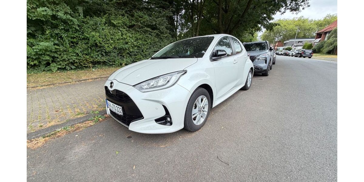 Mazda 2 Hybrid 30.400 km 17.250 &euro; Herne 44651