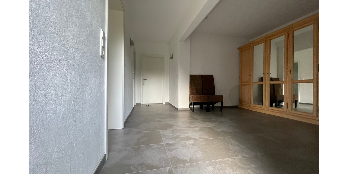 Einfamilienhaus Balve - 1 Zimmer, 243 m&sup2;, 450.000&euro; | Angebot:25703450