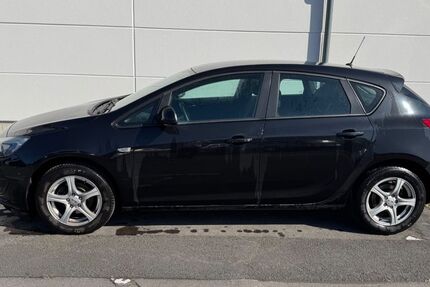Opel Astra 135.000 km 5.899 &euro; Dortmund 44141