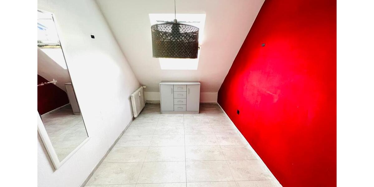 Dachgeschoßwohnung Menden (Sauerland) - 4 Zimmer, 80 m&sup2;, 179.000&euro; | Angebot:24750548