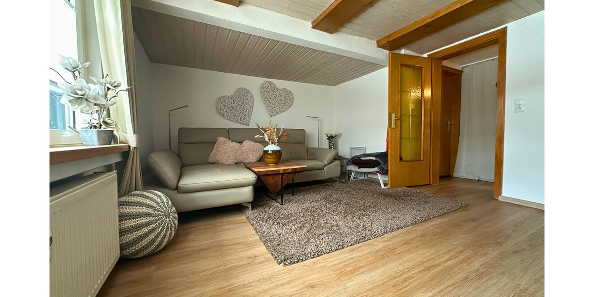 Doppelhaushälfte Balve Mellen - 7 Zimmer, 229 m&sup2;, 255.500&euro; | Angebot:25703460