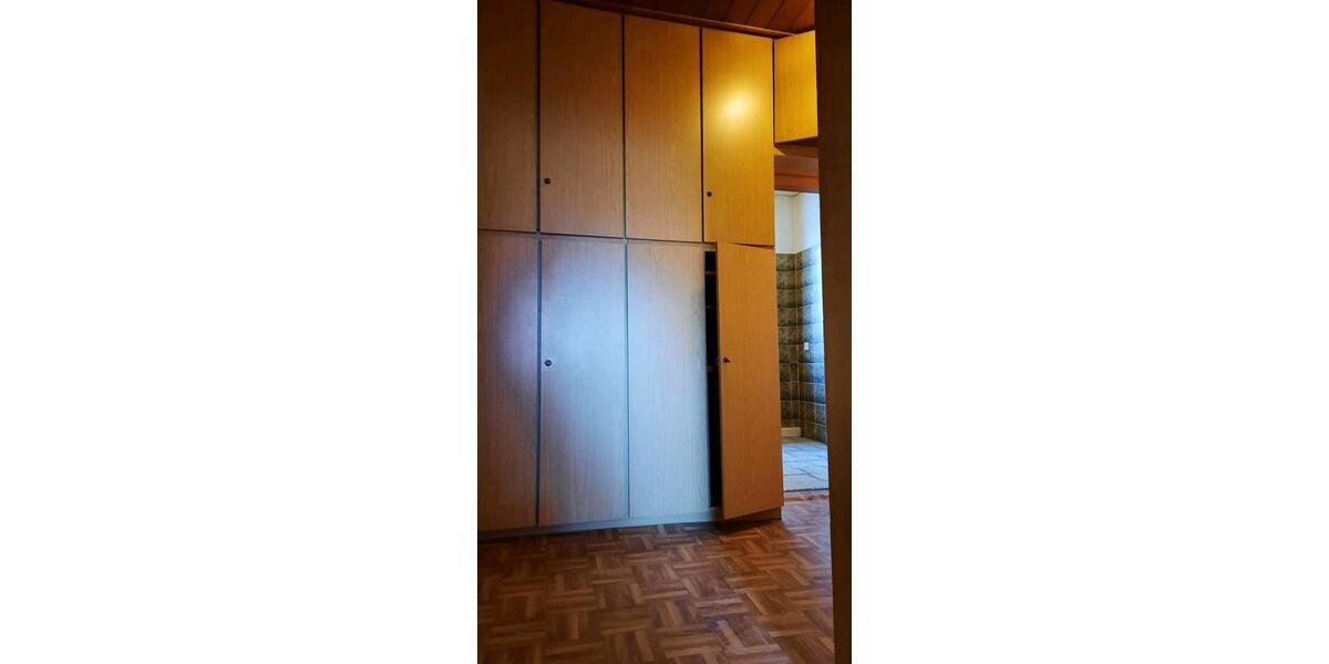 Etagenwohnung Bochum Bochum-Mitte - 2 Zimmer, 61 m&sup2;, 490&euro; | Angebot:26051251