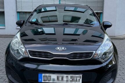 Kia Rio 105.000 km 4.450 &euro; Dortmund 44147