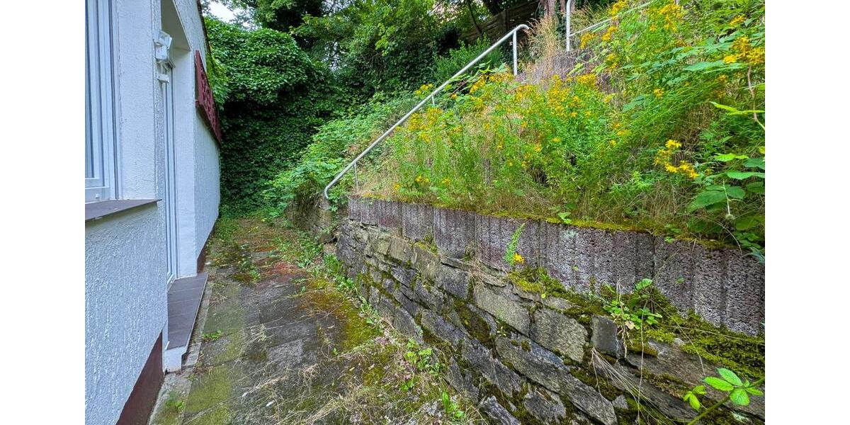 Etagenwohnung Hagen Hagen-Mitte - 2 Zimmer, 90 m&sup2;, 630&euro; | Angebot:25252400