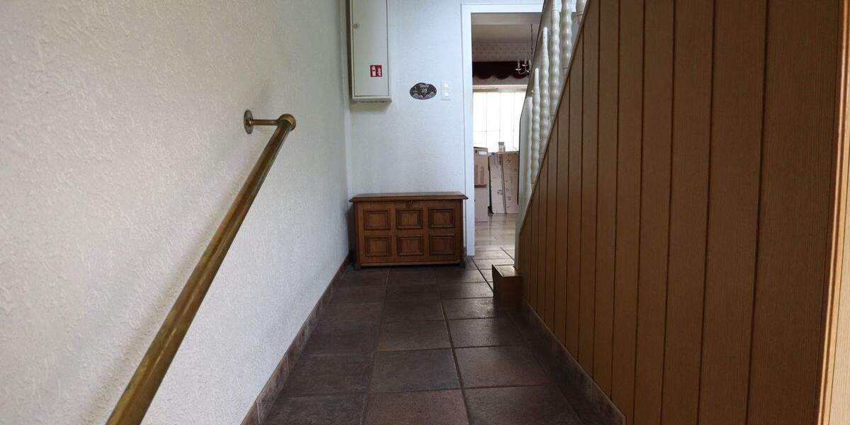 Einfamilienhaus Dortmund Berghofen - 8 Zimmer, 229 m&sup2;, 439.000&euro; | Angebot:25684344