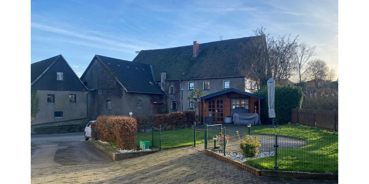 Doppelhaushälfte Balve Mellen - 7 Zimmer, 229 m&sup2;, 255.500&euro; | Angebot:25703460
