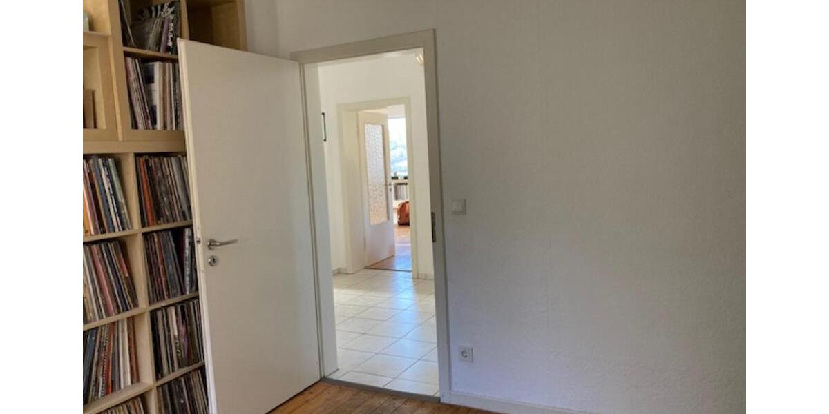 Erdgeschoßwohnung Hattingen Blankenstein - 2.5 Zimmer, 97 m&sup2;, 1.000&euro; | Angebot:25366377