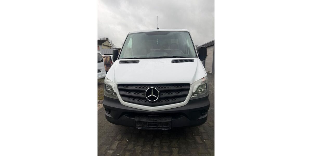 Mercedes-Benz Sprinter 107.496 km 14.900 &euro; Datteln 45711
