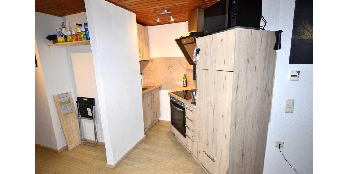 Dachgeschoßwohnung Neuenrade - 2 Zimmer, 38 m&sup2;, 260&euro; | Angebot:25869932