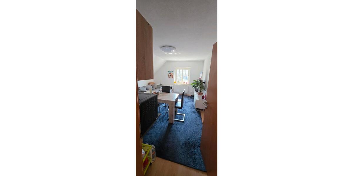Dachgeschoßwohnung Lüdenscheid Othlinghausen - 2.5 Zimmer, 49 m&sup2;, 350&euro; | Angebot:25867891