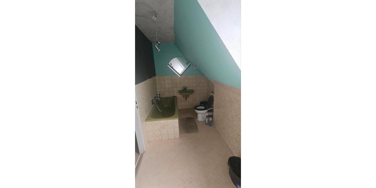 Dachgeschoßwohnung Hagen Hagen-Mitte - 1 Zimmer, 37 m&sup2;, 350&euro; | Angebot:27592848