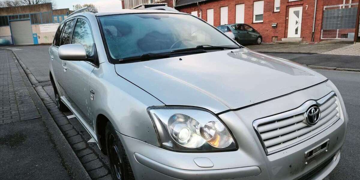 Toyota Avensis 219.000 km 1.200 &euro; Unna 59425