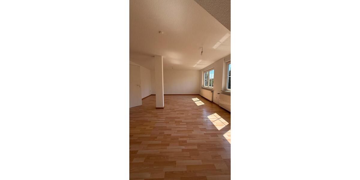 Dachgeschoßwohnung Dortmund Brackel - 3 Zimmer, 65 m&sup2;, 600&euro; | Angebot:26679624