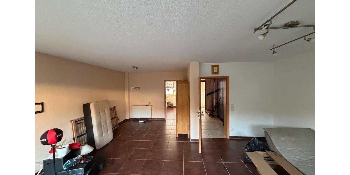 Reihenhaus Iserlohn Sümmern - 5 Zimmer, 133 m&sup2;, 280.000&euro; | Angebot:26061110