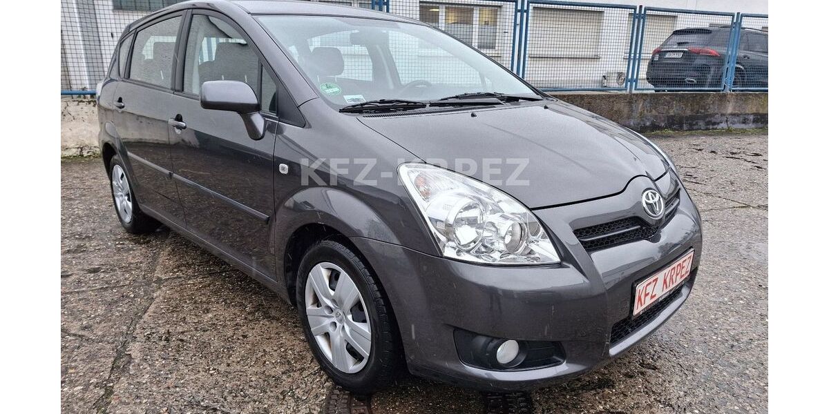 Toyota Corolla Verso 62.289 km 6.990 &euro; Unna 59423