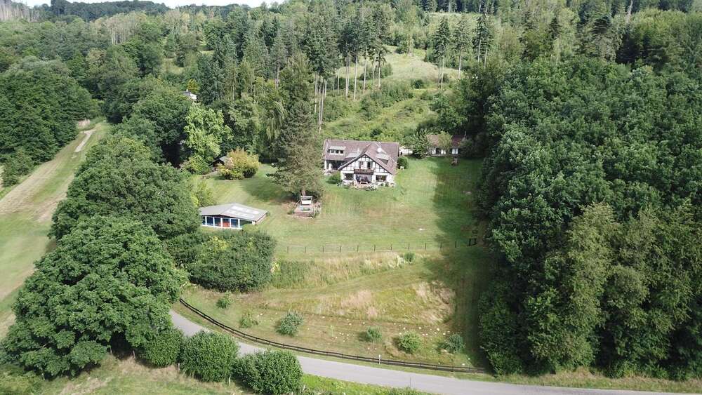 Einfamilienhaus Hagen Hagen-Mitte - 10 Zimmer, 370 m&sup2;, 745.000&euro; | Angebot:25941832