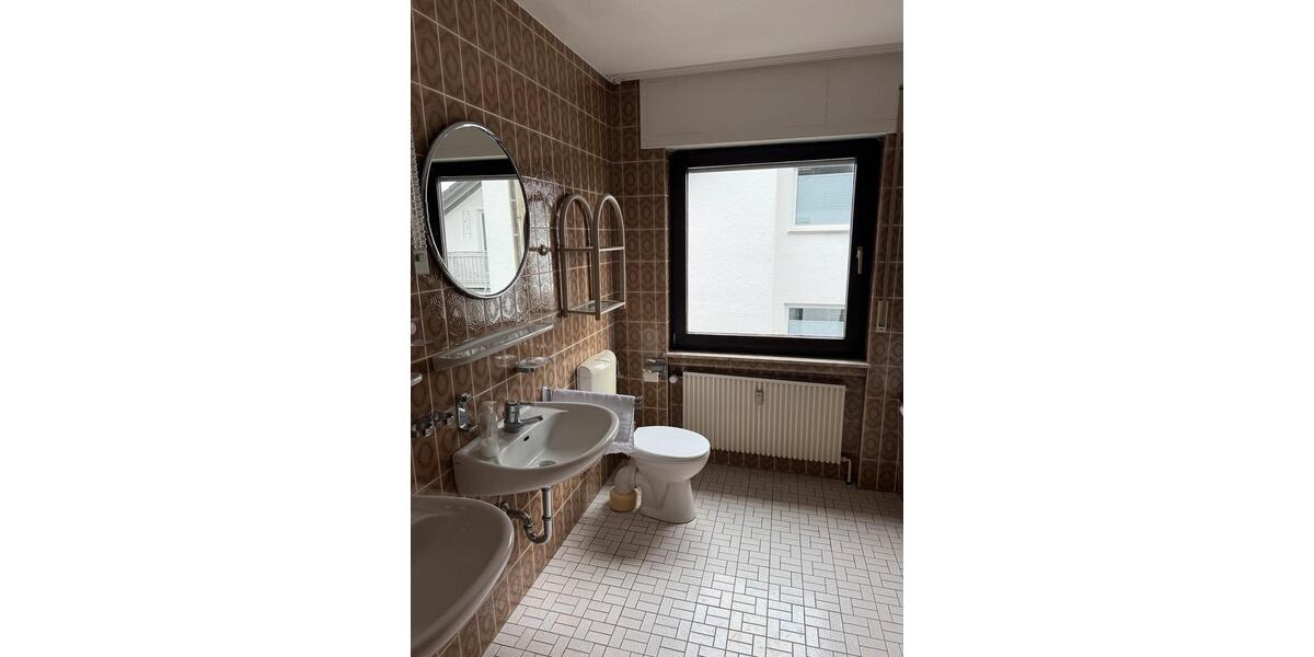 Mehrfamilienhaus, Wohnhaus Ennepetal - 9 Zimmer, 301 m&sup2;, 430.000&euro; | Angebot:25364295