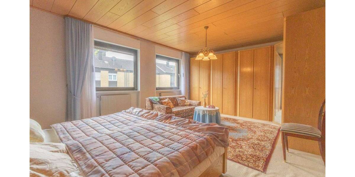 Reihenmittelhaus Menden Mitte - 3 Zimmer, 98 m&sup2;, 198.000&euro; | Angebot:26824882