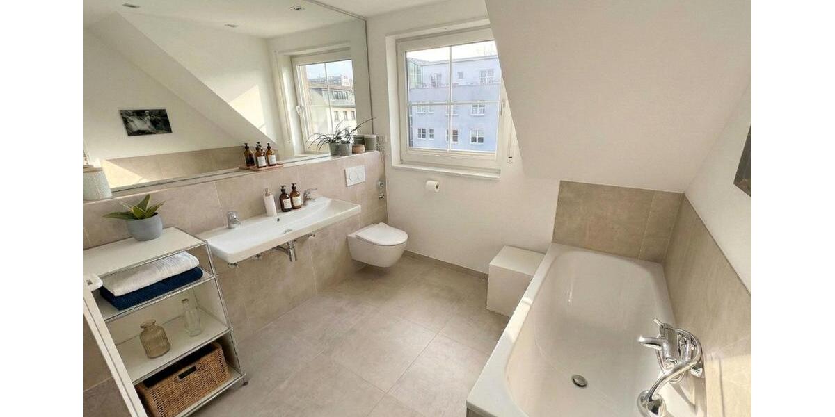 Dachgeschoßwohnung Dortmund Innenstadt Ost - 3 Zimmer, 116 m&sup2;, 1.450&euro; | Angebot:25639422