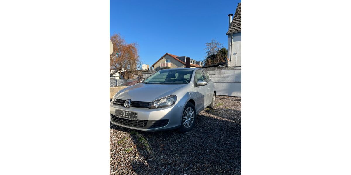VW Golf 124.000 km 3.499 &euro; Menden 58708