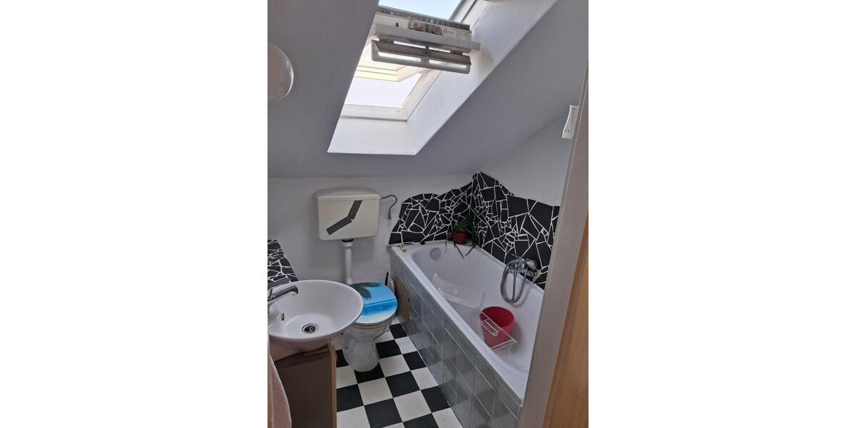 Dachgeschoßwohnung Dortmund Aplerbeck - 2 Zimmer, 49 m&sup2;, 340&euro; | Angebot:25510482