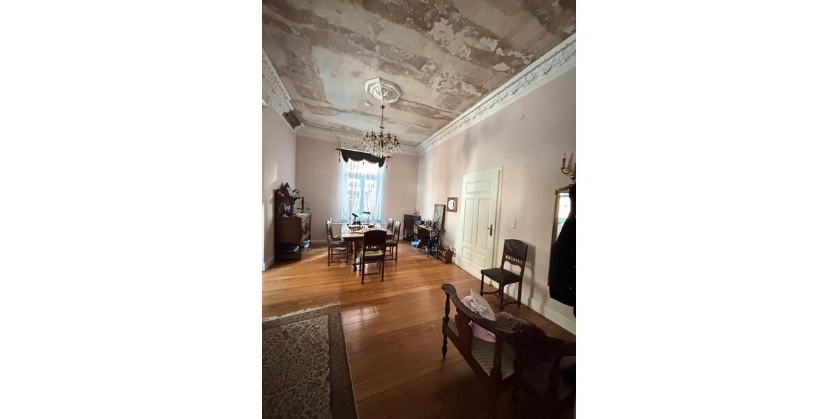 Einfamilienhaus Altena - 10 Zimmer, 272 m&sup2;, 349.000&euro; | Angebot:23673792