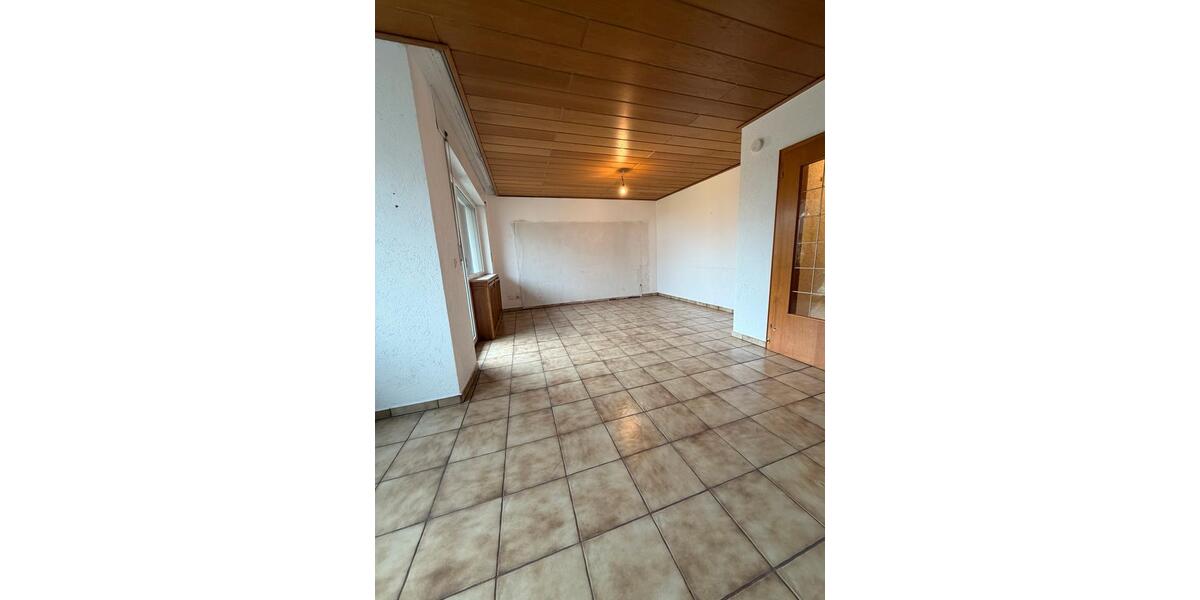 Doppelhaushälfte Bergkamen - 5.5 Zimmer, 94 m&sup2;, 1.090&euro; | Angebot:25982312