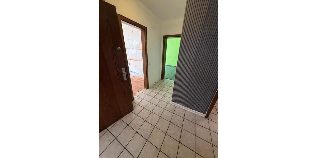 Erdgeschoßwohnung Bochum Bochum-Mitte - 3 Zimmer, 90 m&sup2;, 900&euro; | Angebot:26676306