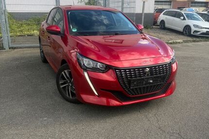 Peugeot 208 88.000 km 11.999 &euro; Hagen 58089