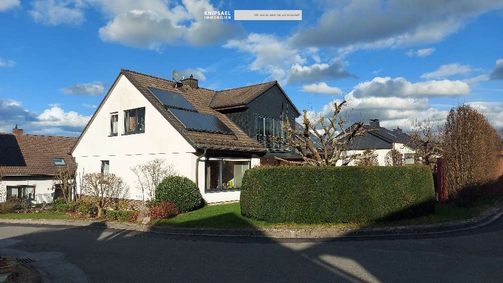 Einfamilienhaus Arnsberg / Neheim Neheim - 10 Zimmer, 285 m&sup2;, 498.000&euro; | Angebot:25933837