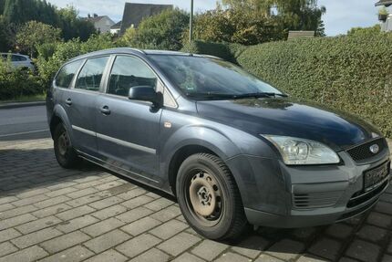 Ford Focus 273.578 km 1.199 &euro; Fröndenberg 58730