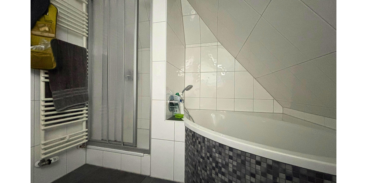 Mehrfamilienhaus, Wohnhaus Hemer Bredenbruch - 9 Zimmer, 166 m&sup2;, 229.000&euro; | Angebot:25998527