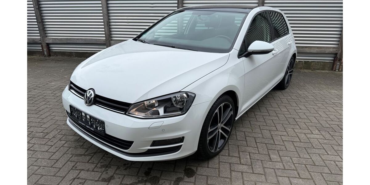 VW Golf 162.000 km 8.200 &euro; Balve 58802
