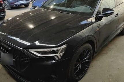 Audi e-tron 39.998 km 38.320 &euro; Hagen 58091