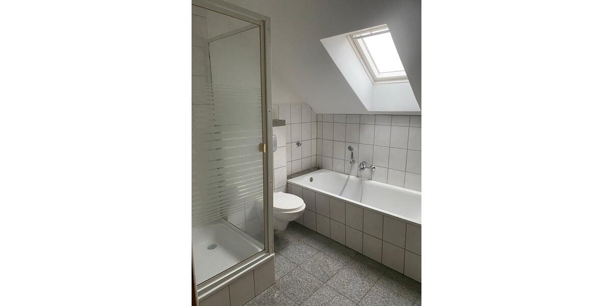 Dachgeschoßwohnung Herne Sodingen - 2 Zimmer, 55 m&sup2;, 400&euro; | Angebot:25782649