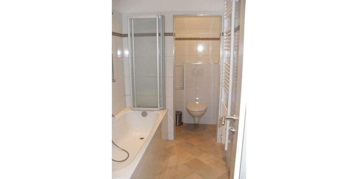 Etagenwohnung Lüdenscheid Grünewald - 3 Zimmer, 90 m&sup2;, 570&euro; | Angebot:25697115