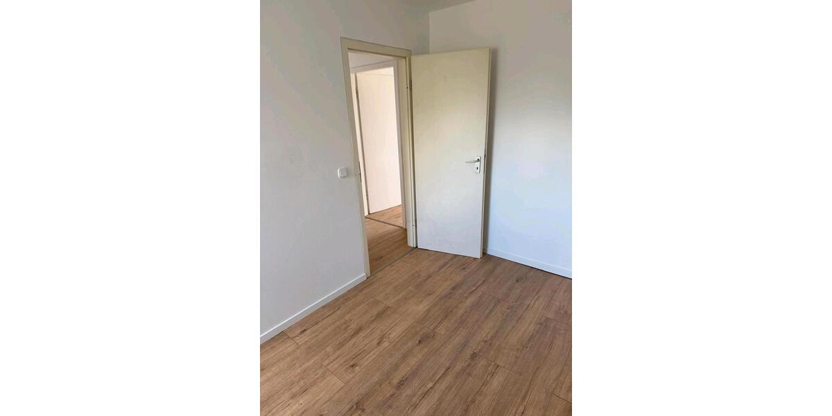 Dachgeschoßwohnung Herne Altenhöfen - 3 Zimmer, 60 m&sup2;, 640&euro; | Angebot:25884094