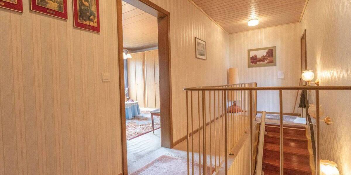 Reihenmittelhaus Menden Mitte - 3 Zimmer, 98 m&sup2;, 198.000&euro; | Angebot:26824882