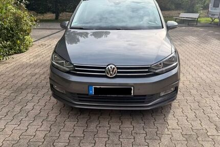 VW Touran 143.662 km 13.500 &euro; Dortmund 44359