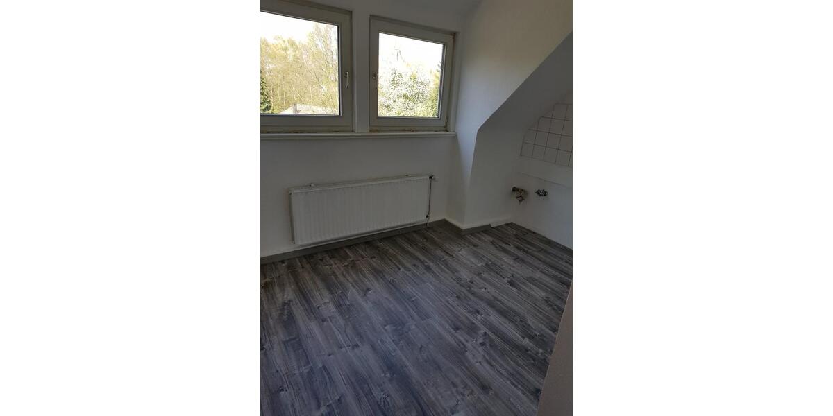 Dachgeschoßwohnung Herne Eickel - 2 Zimmer, 50 m&sup2;, 460&euro; | Angebot:25637329