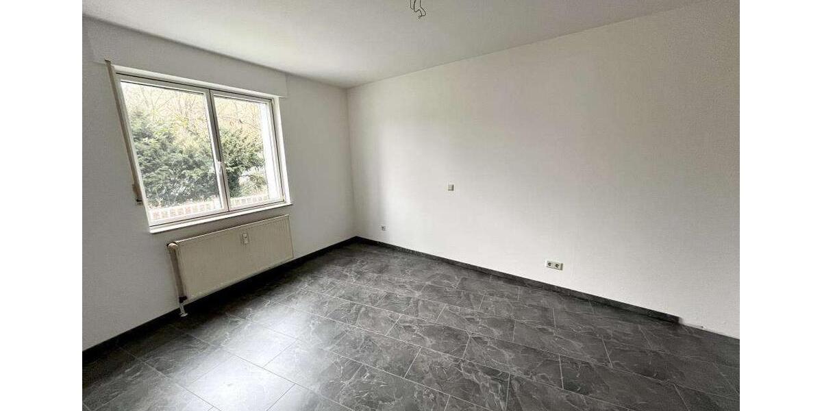 Erdgeschoßwohnung Werdohl - 2 Zimmer, 60 m&sup2;, 345&euro; | Angebot:26165406