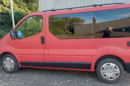 Opel Vivaro 236.000 km 6.850 &euro; Unna 59423