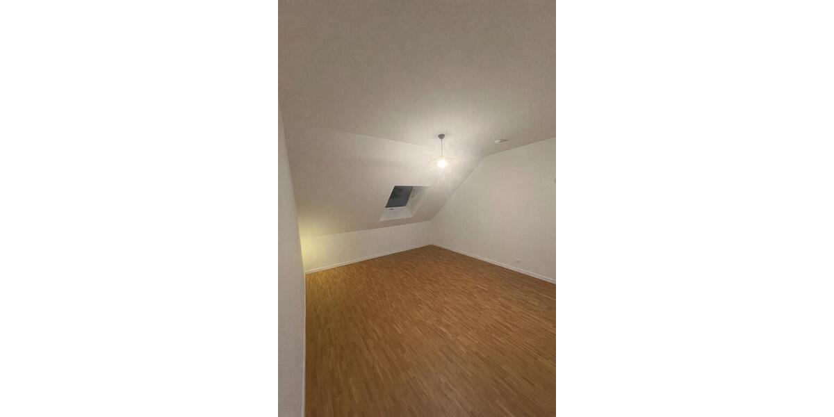 Dachgeschoßwohnung Dortmund Innenstadt West - 1.5 Zimmer, 42 m&sup2;, 785&euro; | Angebot:25690768