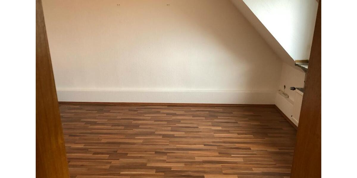 Dachgeschoßwohnung Lünen Brambauer - 2 Zimmer, 60 m&sup2;, 600&euro; | Angebot:18008800