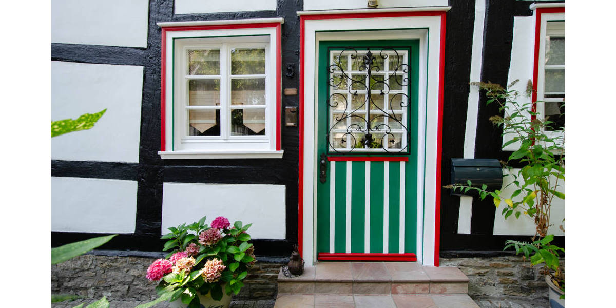 Einfamilienhaus Hattingen - 6 Zimmer, 173 m&sup2;, 528.000&euro; | Angebot:25743248