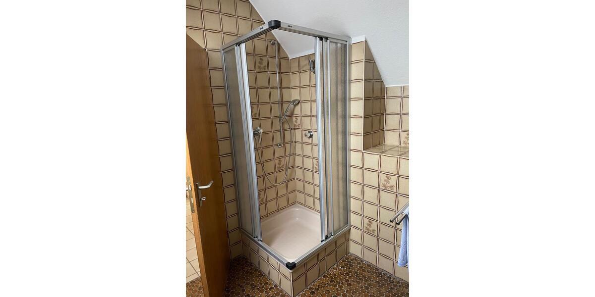 Dachgeschoßwohnung Dortmund Brackel - 1.5 Zimmer, 56 m&sup2;, 560&euro; | Angebot:24877660