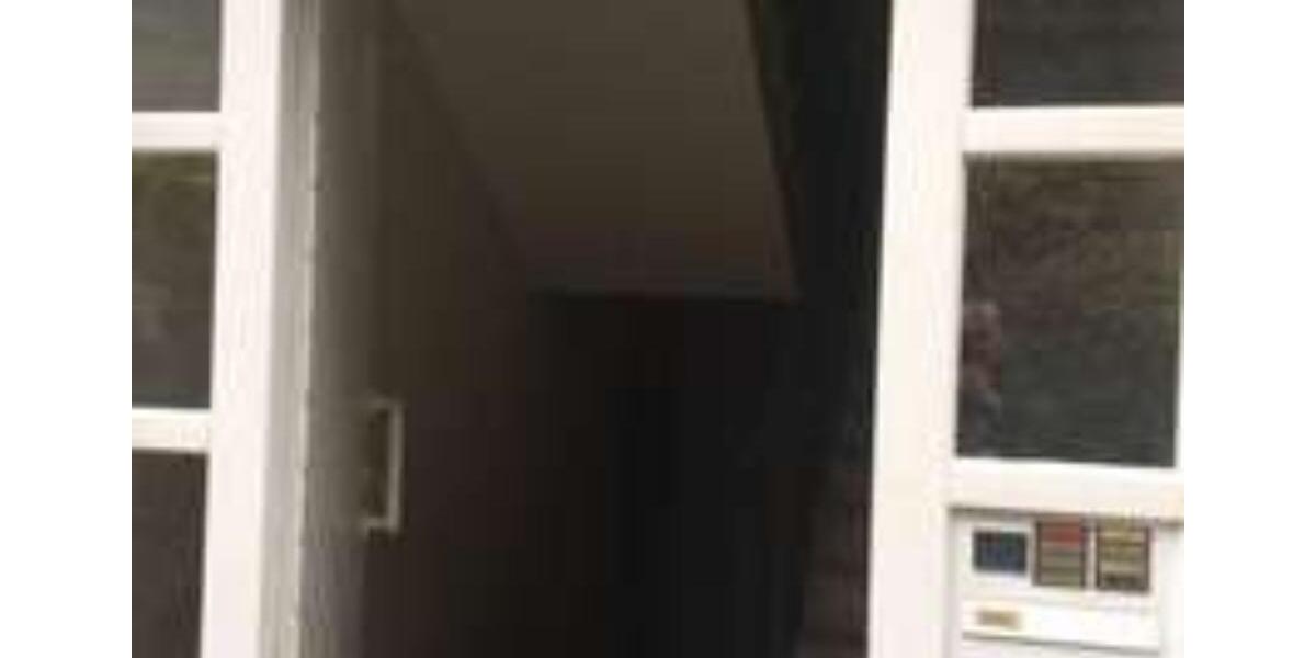 Etagenwohnung Altena - 2 Zimmer, 82 m&sup2;, 250&euro; | Angebot:24726858