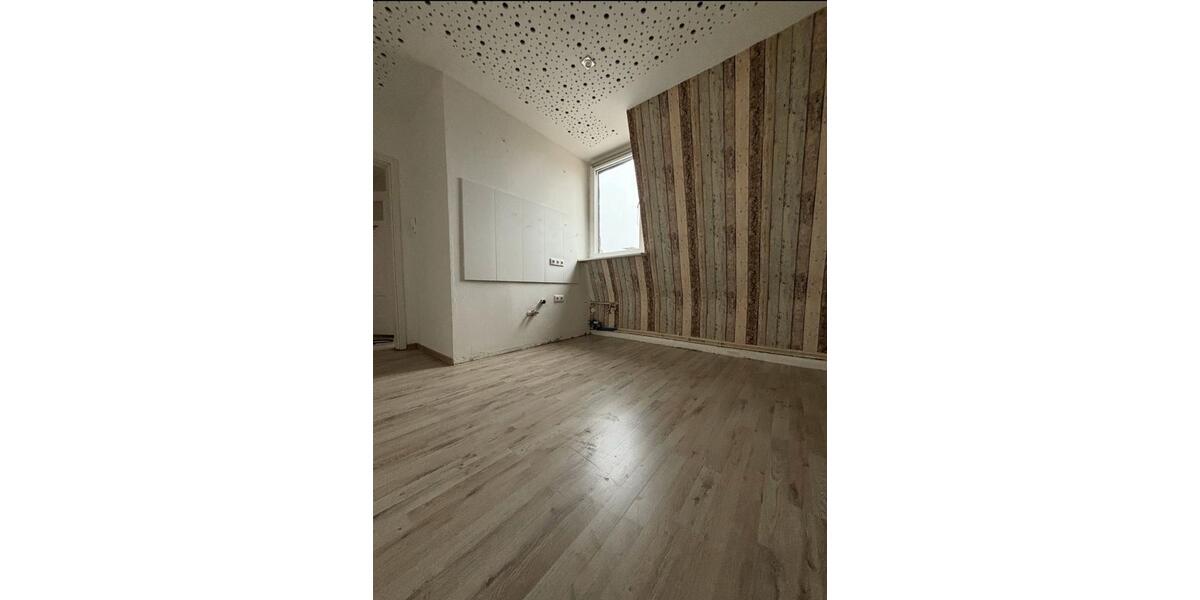 Dachgeschoßwohnung Hagen Hagen-Nord - 4 Zimmer, 92 m&sup2;, 900&euro; | Angebot:27623419