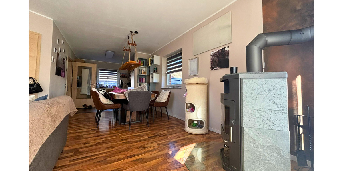 Doppelhaushälfte Neuenrade - 6 Zimmer, 144 m&sup2;, 279.000&euro; | Angebot:25899162