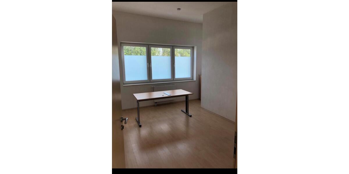 Reihenhaus Holzwickede - 5 Zimmer, 200 m&sup2;, 1.600&euro; | Angebot:25352181